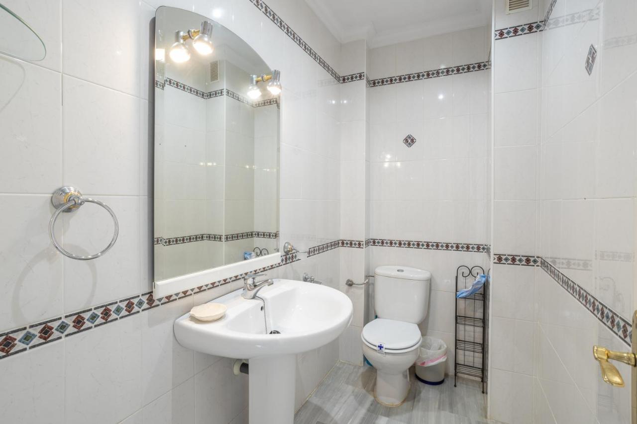 נרחה Las Flores 5 - Large Townhouse מראה חיצוני תמונה