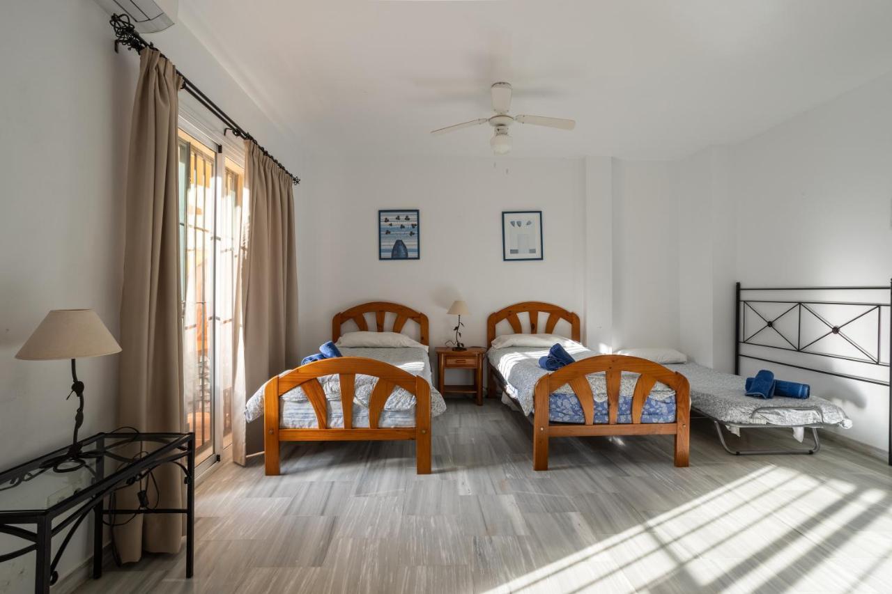 נרחה Las Flores 5 - Large Townhouse מראה חיצוני תמונה